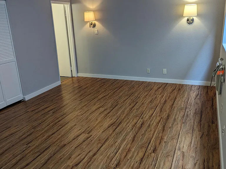 7014 Lanewood Ave #5 — Photo 5