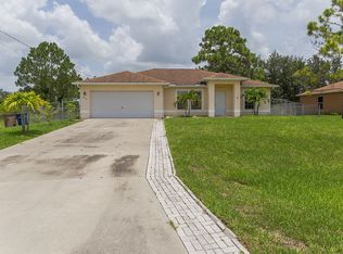 3706 28th St SW, Lehigh Acres, FL 33976