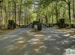 30 Camp Eight Rd, Bluffton, SC 29910