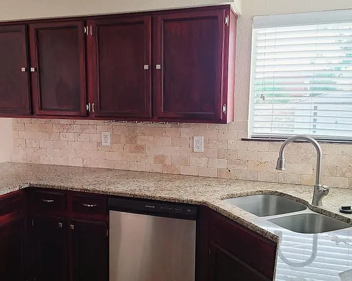 765 Colchester Dr — Photo 6