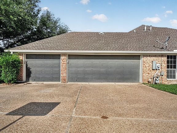 4th image of 800 Granite Ln