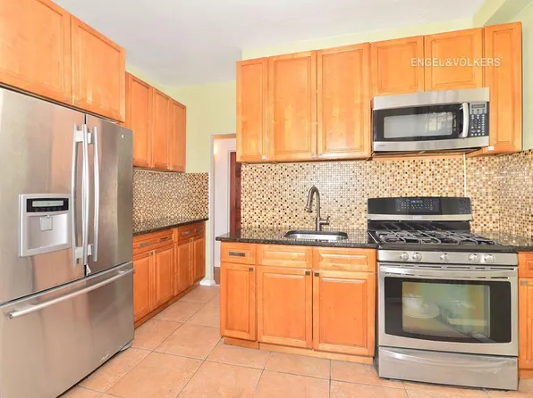 800 Grand Concourse, Bronx, NY 10451