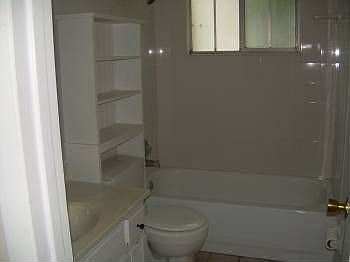 3rd image of 155 Nanette Dr