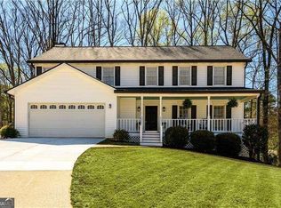 2251 Deer Oaks Trl, Lawrenceville, GA 30044