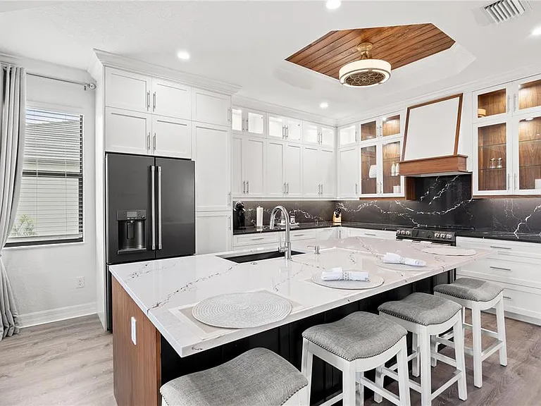 5947 Brandon Run — Photo 37