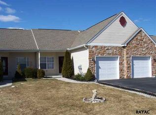 1870 Deerfield Dr, Dover, PA 17315