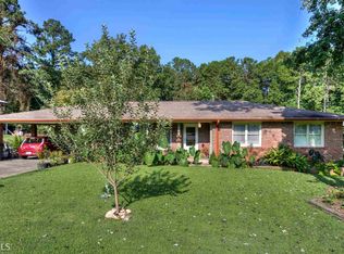 4277 Hillcrest Dr, Acworth, GA 30101