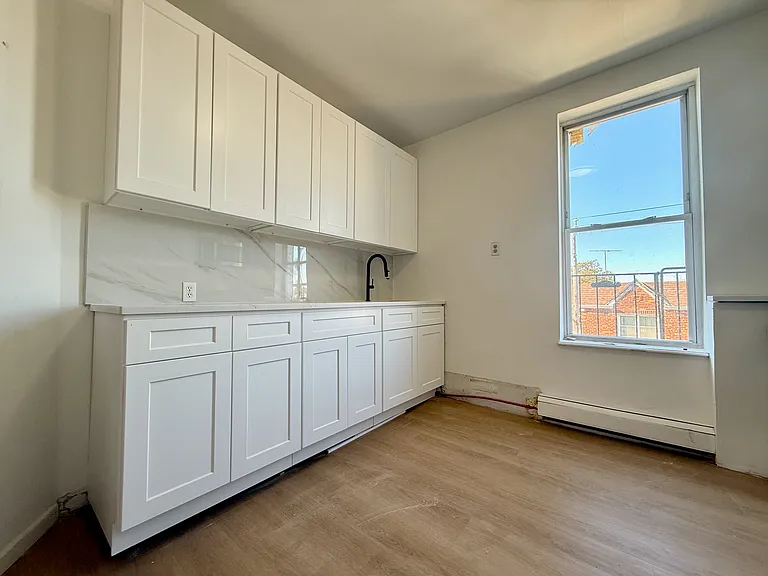 4202 Avenue J #2 — Photo 3