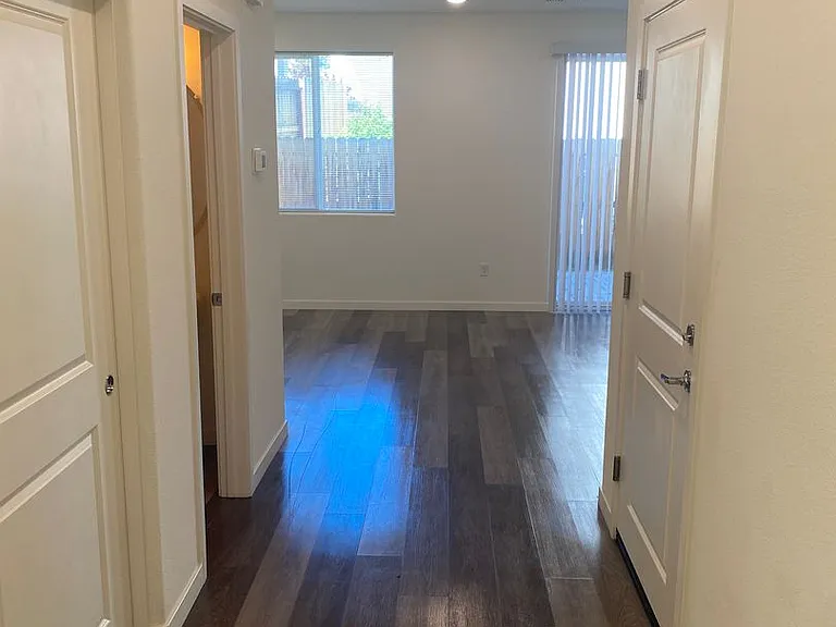 4903 Black Falcon Way — Photo 2