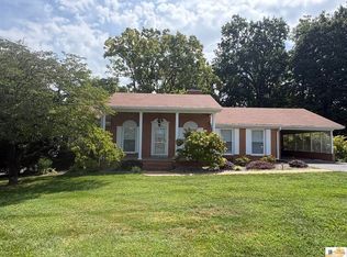 104 Adairland Ct, Glasgow, KY 42141
