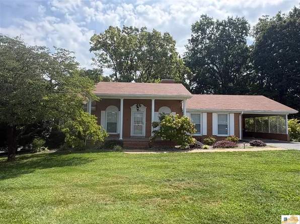 104 Adairland Ct, Glasgow, KY 42141