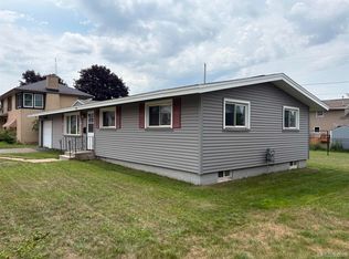 951 Baldwin Ave, Negaunee, MI 49866