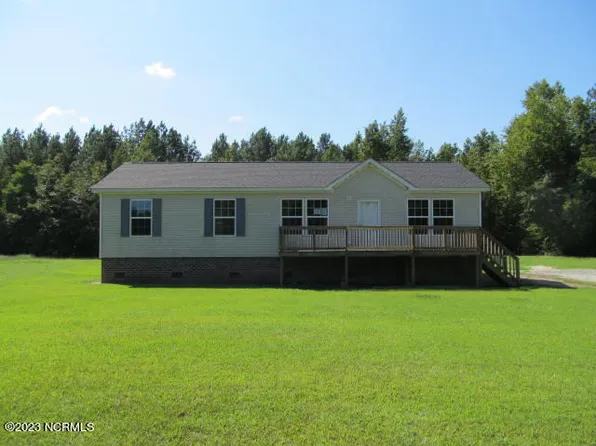 1638 Free Union Church Road, Pinetown, NC 27865