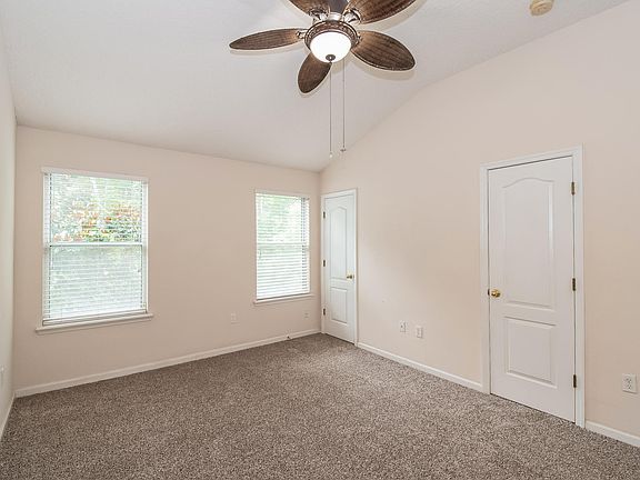 4th image of 6160 Bartram Village Dr