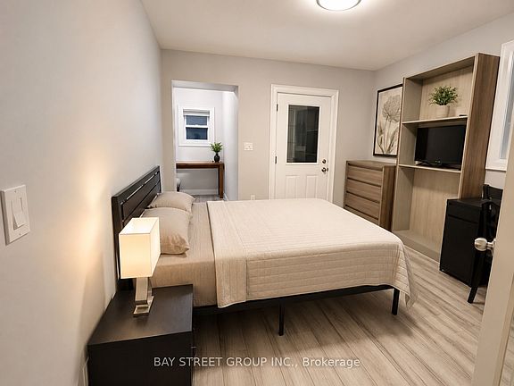 4th image of 33 Dalton Rd
