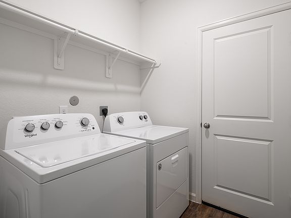 Falcon Bathroom