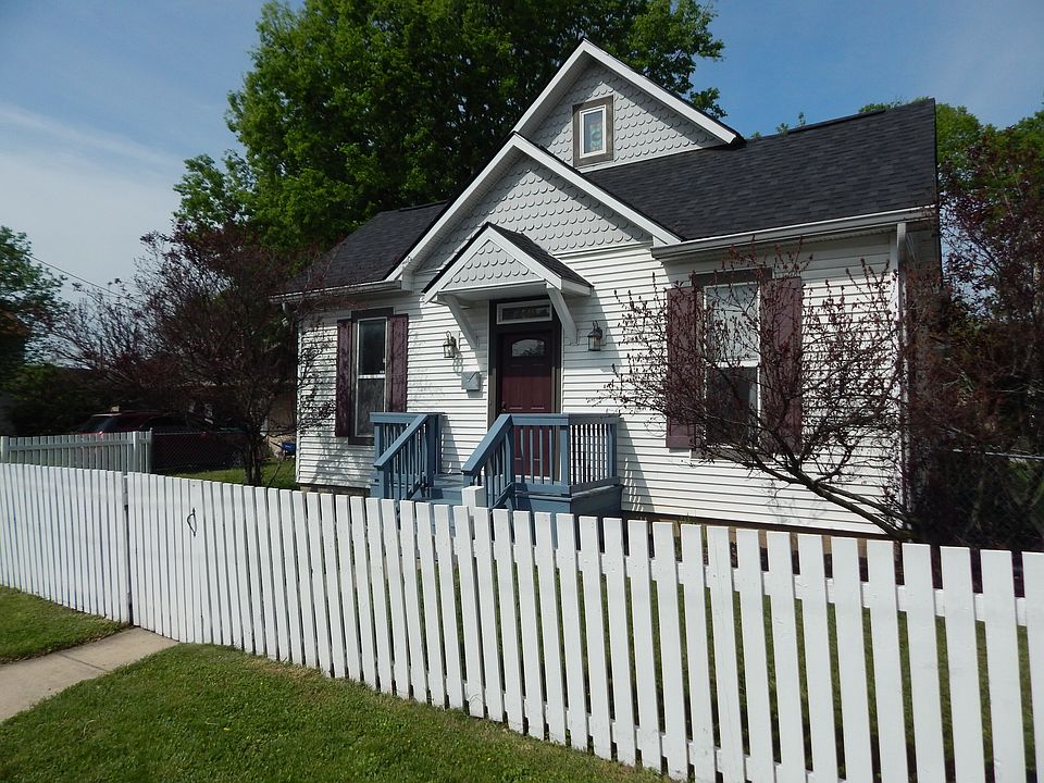 1st image of 240 Avon Ave
