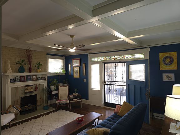 4th image of 259 N Willett St