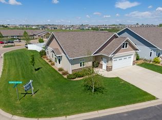 3400 Edgewood Village Loop, Bismarck, ND 58503