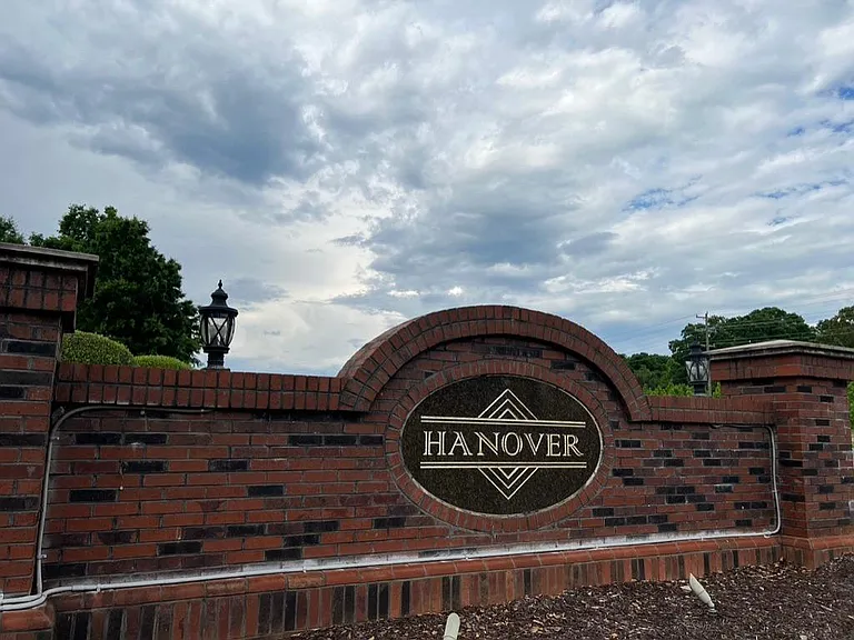 Hanover Place Enterance
