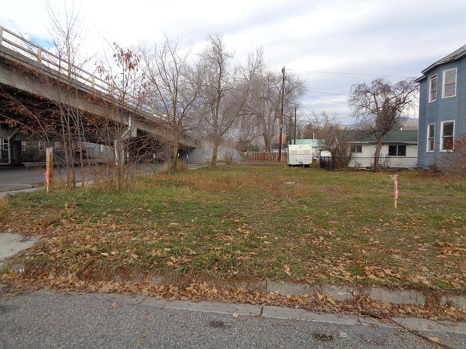 1st image of 1028 Stoddard St