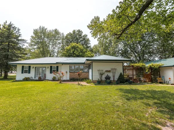 1 Tammy Ln, Saint James, MO 65559
