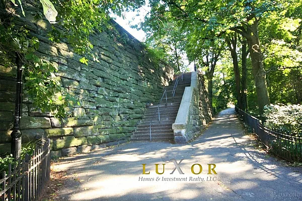 Rented by Luxor Homes & Investment Realty | media 14