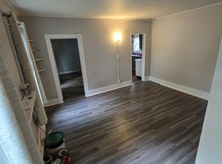 8 Malden St #1, Nassau, NY 12123