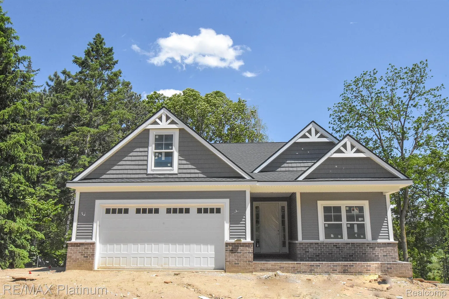 8 Stillmeadow photo 1