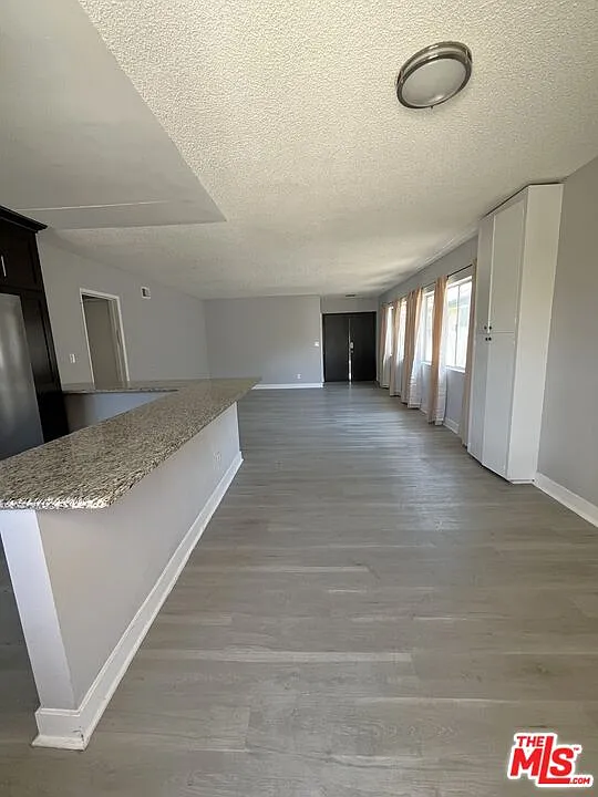 3 bed, 2.0 bath, 1500 sqft, $4,150 — Photo 4
