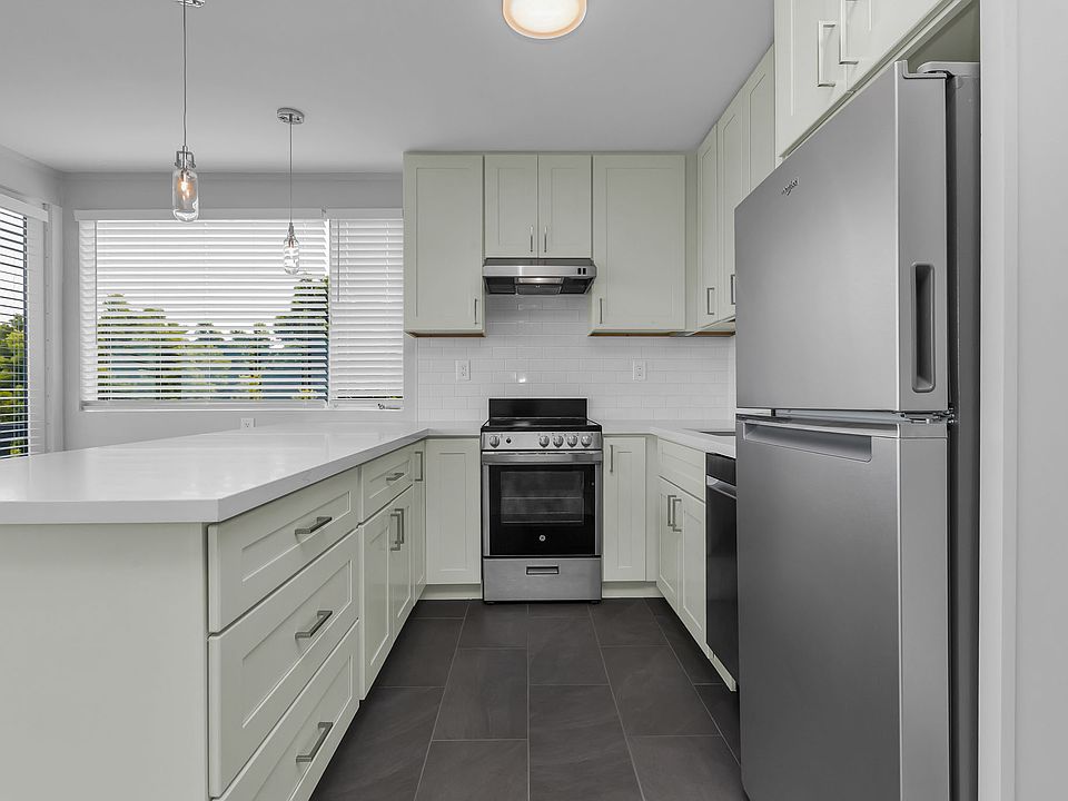 1st image of 4475 23rd St APT 10