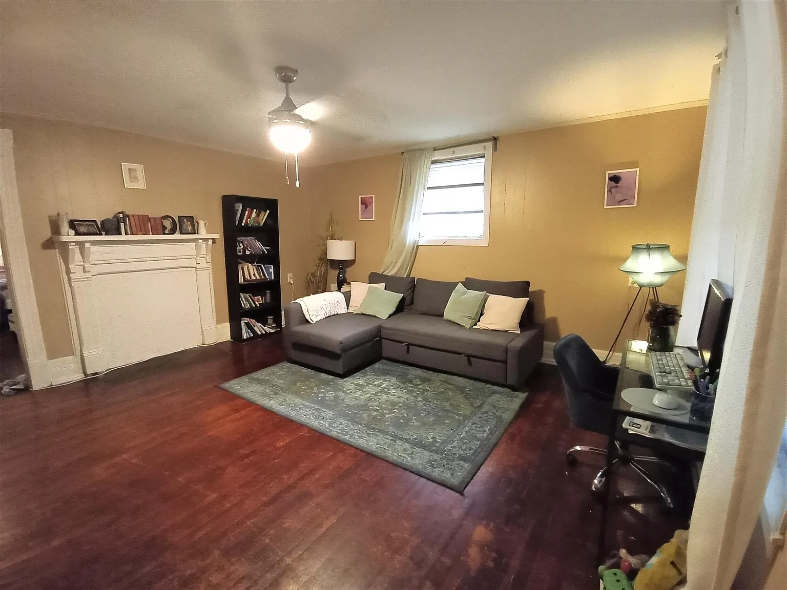 1032 Curran St - 1 — Photo 3