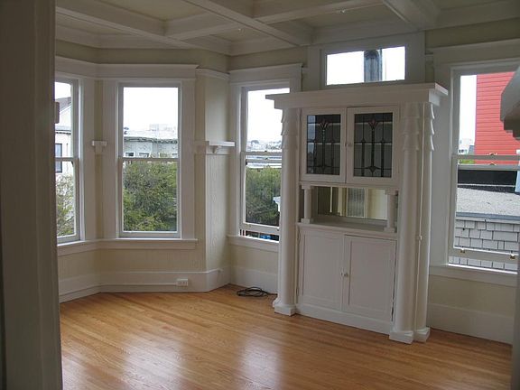 2nd image of 300 2nd Ave APT 6