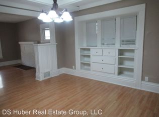 1226 W Michigan Ave, Lansing, MI 48915