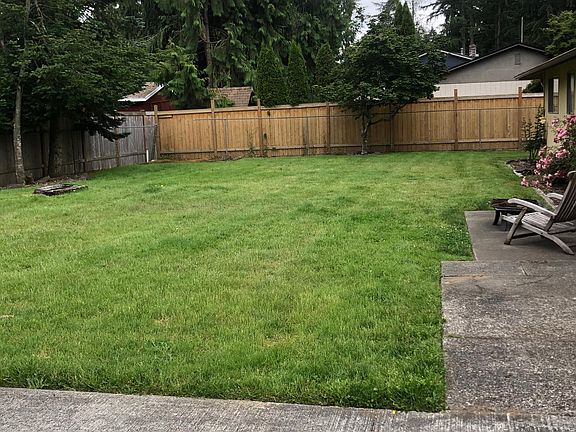 2nd image of 19515 SE 241st Pl