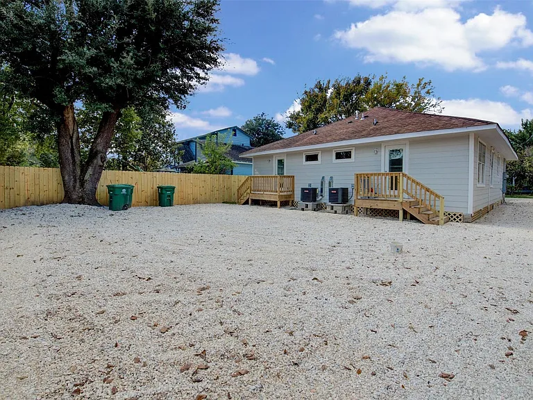 2214 McKee St — Photo 12
