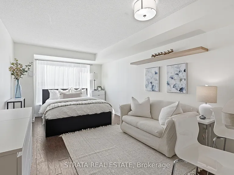 109 Front St E #440 — Photo 9
