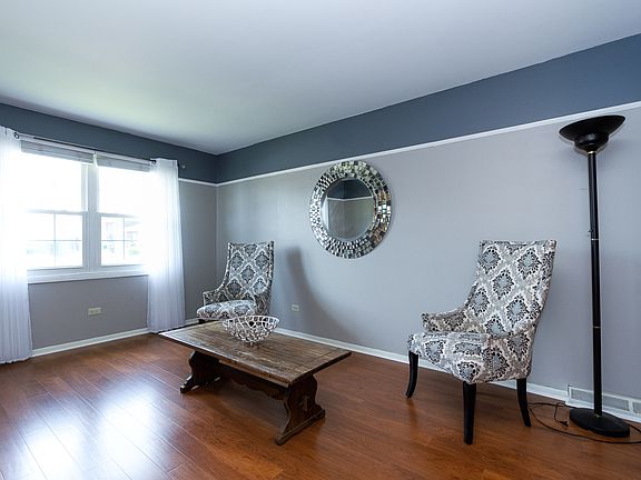 4th image of 4920 Cypress Ct