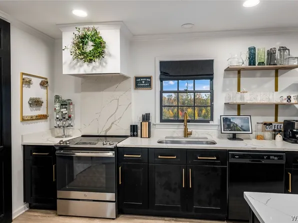 655 Woodridge Dr, Tuscaloosa, AL 35406