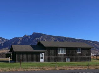 8 Mountain Dr, Cody, WY 82414