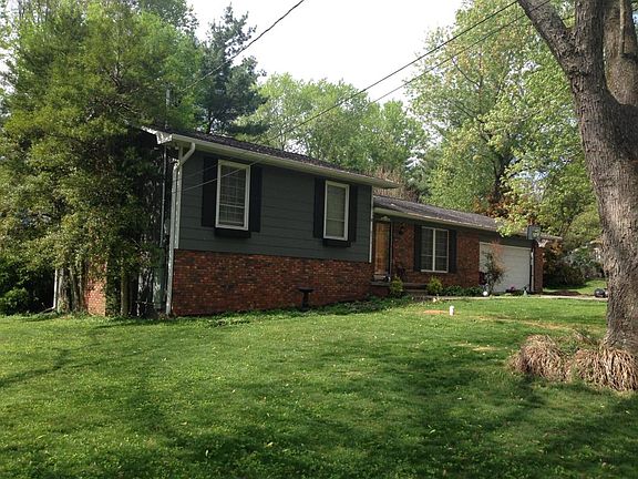 2nd image of 8313 Landmark Dr