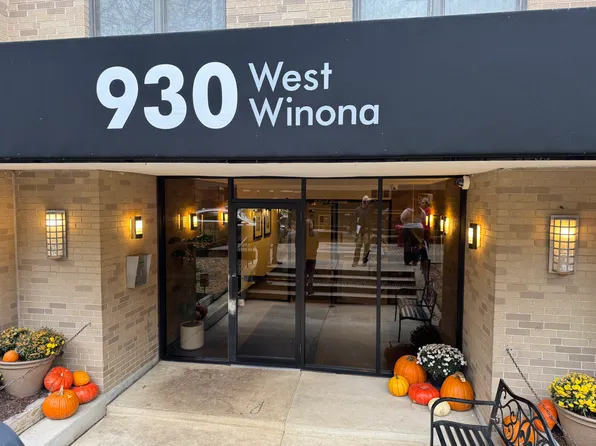 930 W WINONA ST