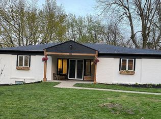 111 Hillcrest Dr, Carroll, IA 51401