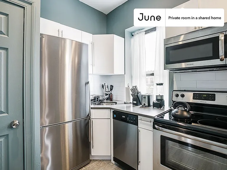 941 Columbus Ave #B — Photo 6