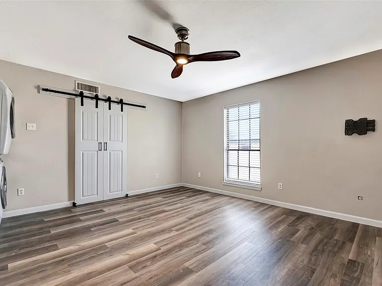 10912 Gulf Fwy #85 — Photo 20
