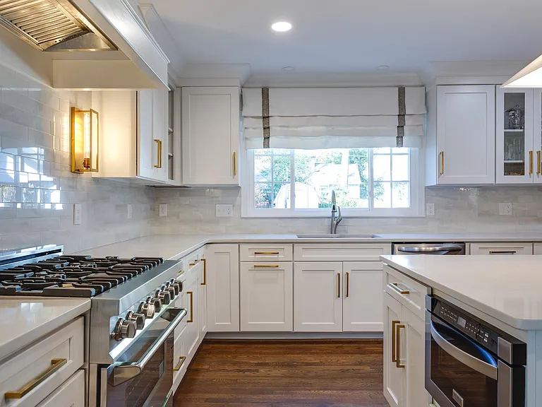 3800 Madison Ave — Photo 11