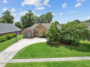 30999 Summer Breeze Dr, Denham Springs, LA 70726