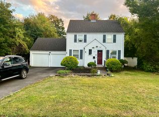 130 Spring St, Glastonbury, CT 06033