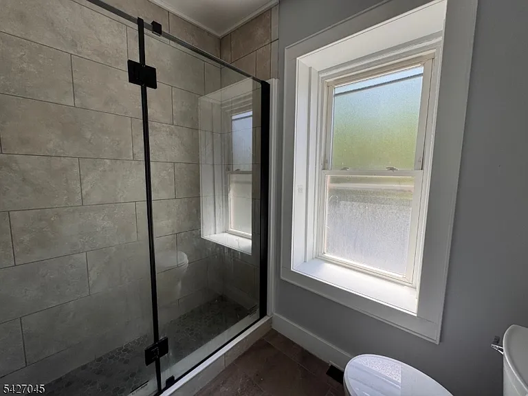 31 Diller Ave — Photo 16
