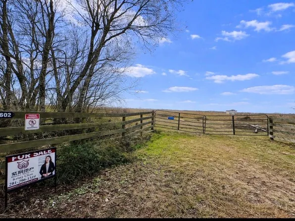 14602 Hughes Rd, Guy, TX 77444